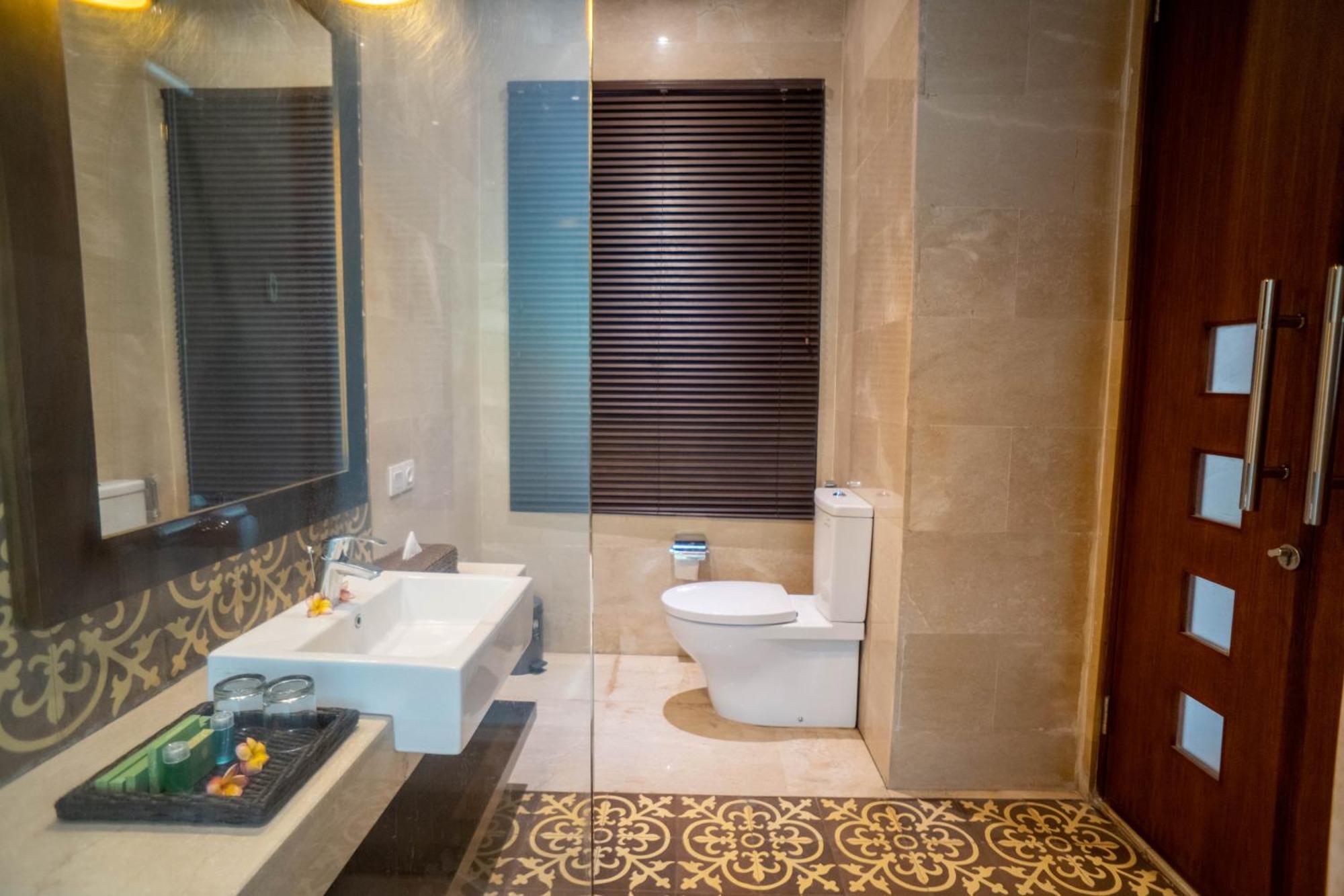 קנגו Djabu Echo Beach Hotel מראה חיצוני תמונה